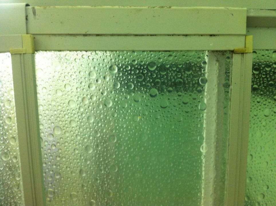 Dusche Hotel Grand Meeting