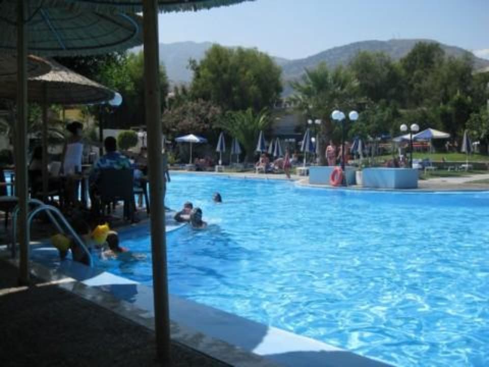 Pool Hotel Corissia Princess