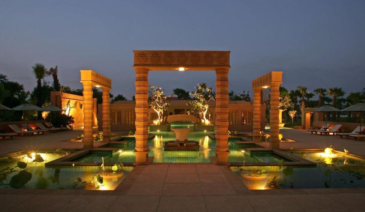 Pool-Anlage Hotel Le Meridien Angkor