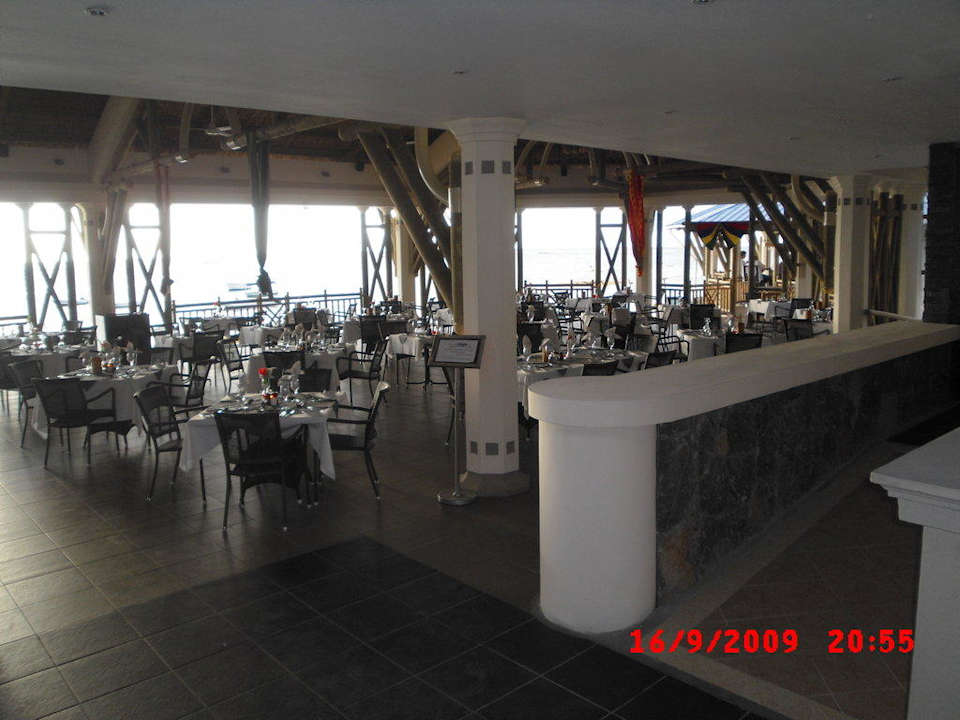 Lobby/Restaurant Pearle Beach Resort & Spa