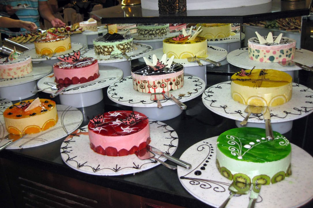 Torten noch unberührt Papillon Ayscha