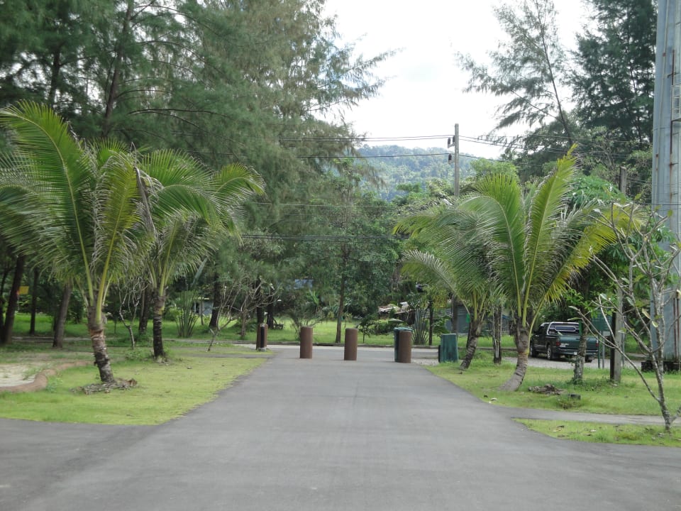 Weg zum Strand Khaolak Oriental Resort - Adults only