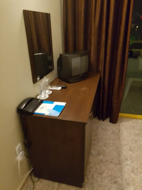 Zimmer Party Hotel Golden Sands - Adults only