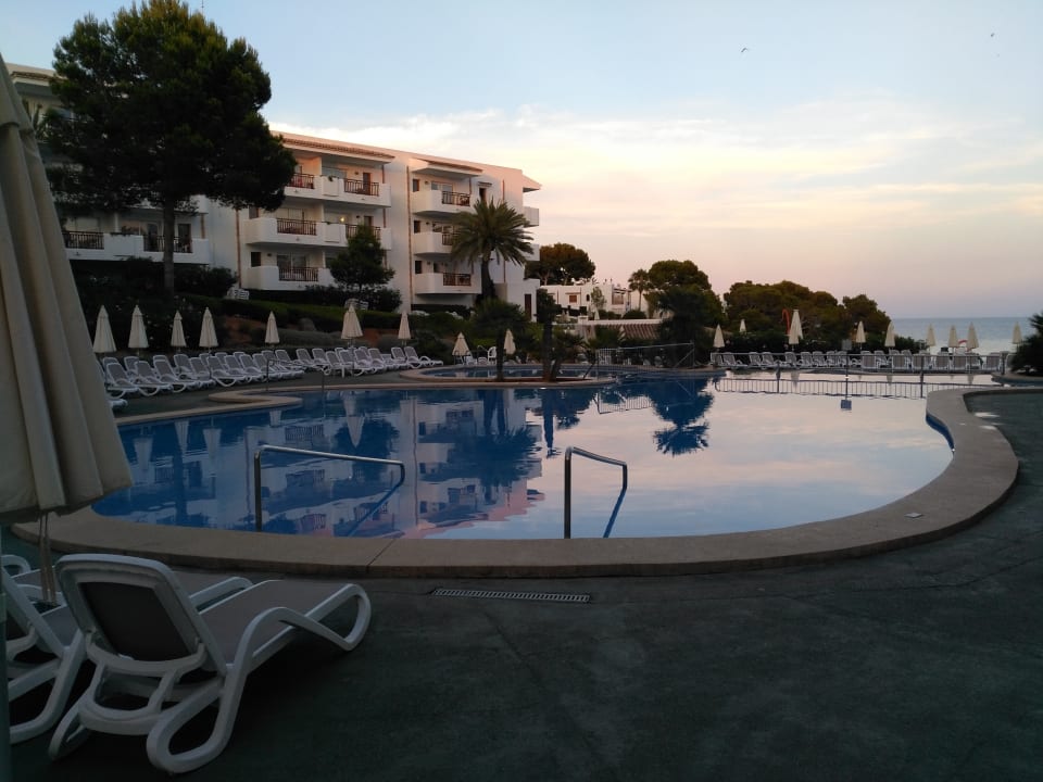 Pool Inturotel Esmeralda Park