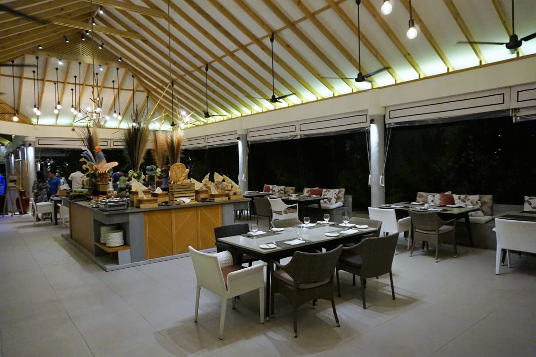 Restaurant NH Collection Maldives Havodda Resort