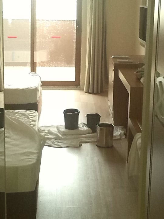 Zimmer neben uns Hane Family Resort