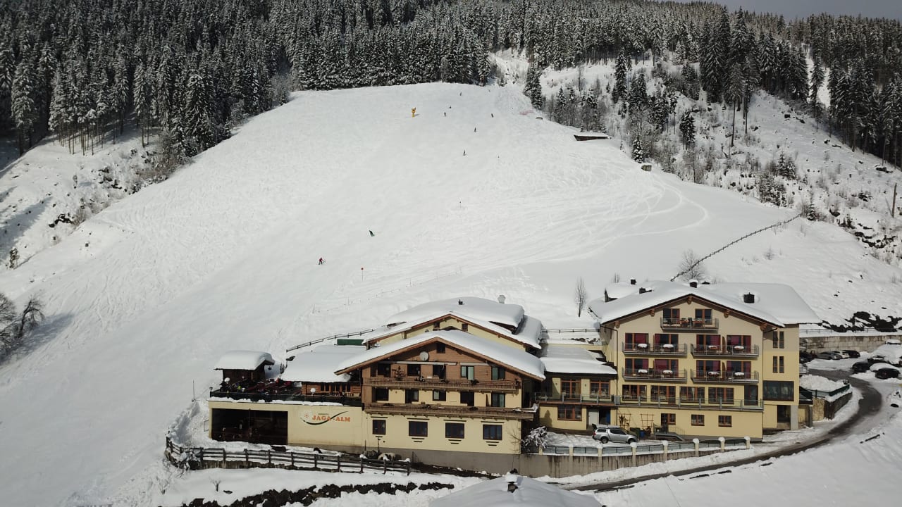 Außenansicht Berghotel Jaga-Alm