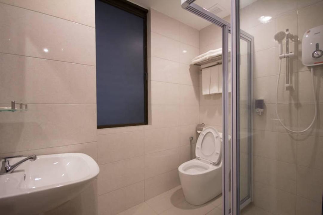 Attached Bathroom 118 Hotel