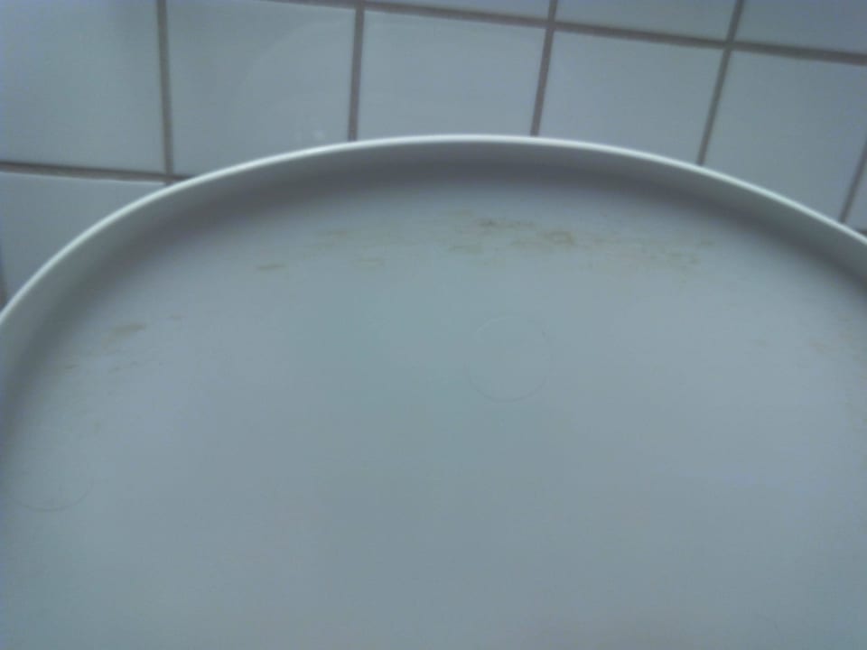 WC Deckel gereinigt Seehotel Ystad Saltsjöbaden