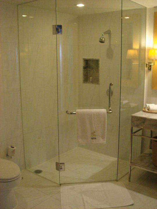 Dusche Hotel Lebua At State Tower