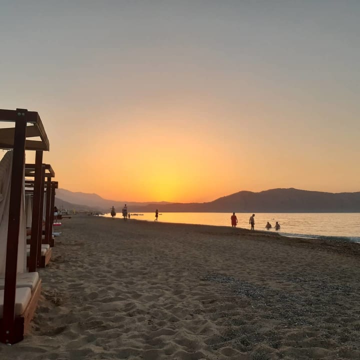 Strand HARPIN Happy Days Beach Hotel