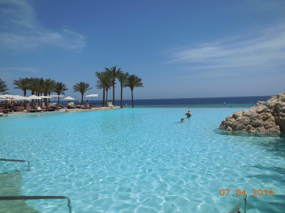 Außenpool mit Meerblick Makadi Spa - Adults only