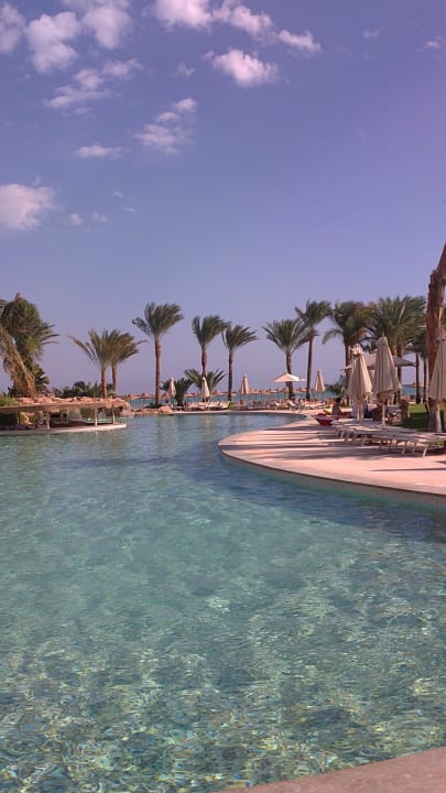 Ruhepool mit Bar Stella Beach Resort & Spa Makadi Bay