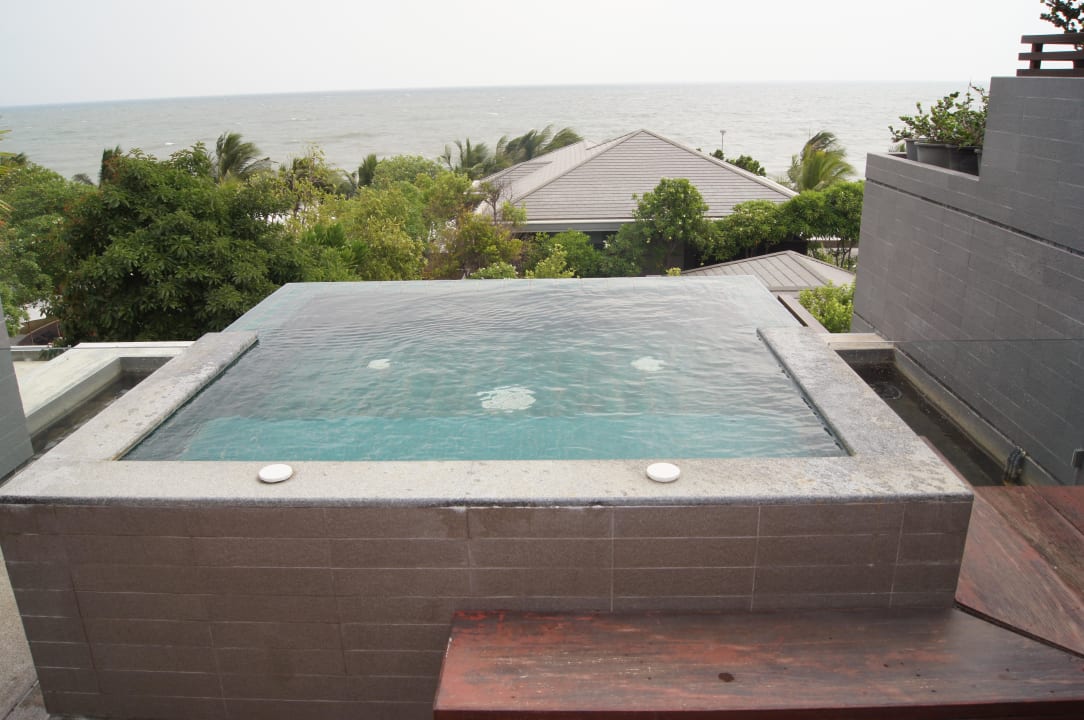 Eigener kleiner Pool auf der Terrasse Hotel Rest Detail Hua Hin
