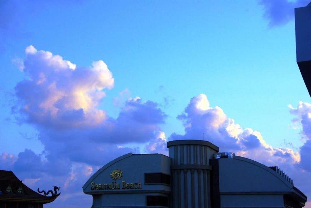 Am Strand Port Side Resort Hotel