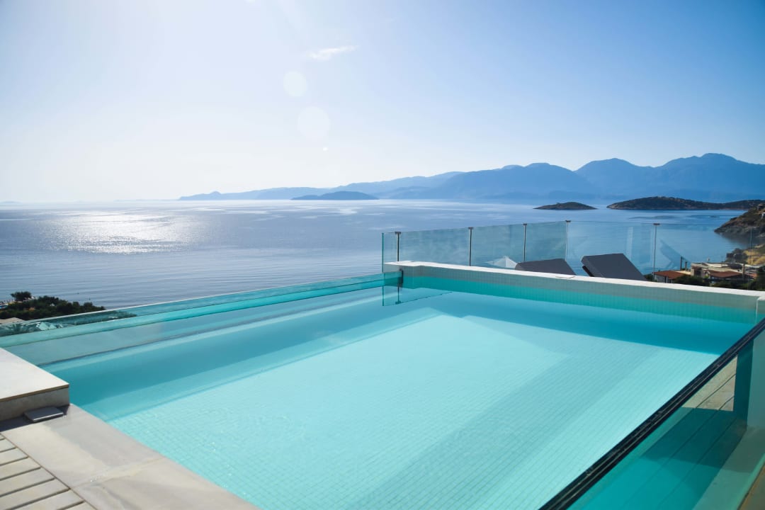 Pool Meliti - Adults only
