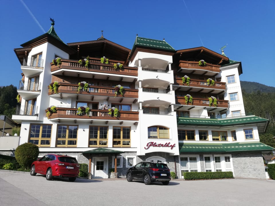 Außenansicht Platzlhof - Mein Hotel im Zillertal