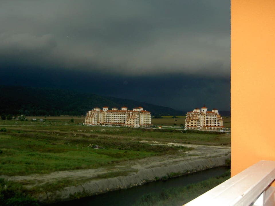 Schlimmes Unwetter Sol Luna Bay