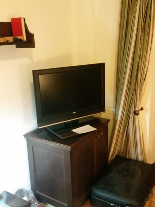 TV Hotel The American Colony