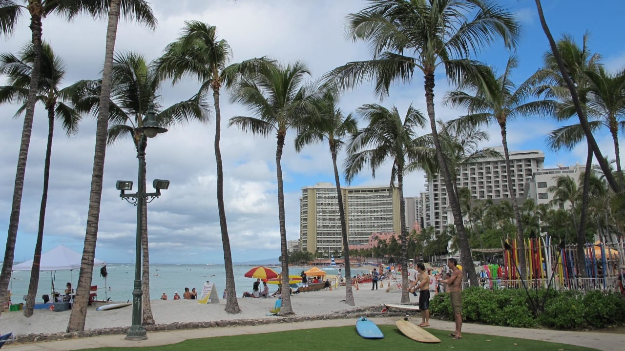 Blick auf den Strand Hotel Aston Waikiki Circle