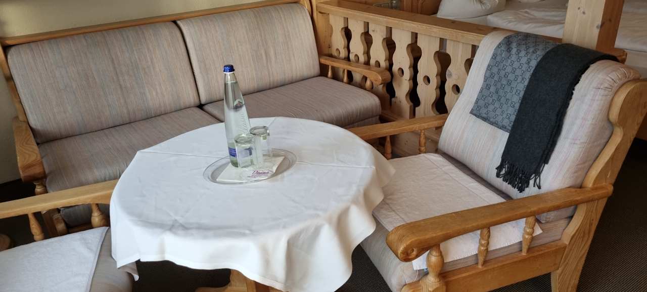 Zimmer Burghotel Am Hohen Bogen