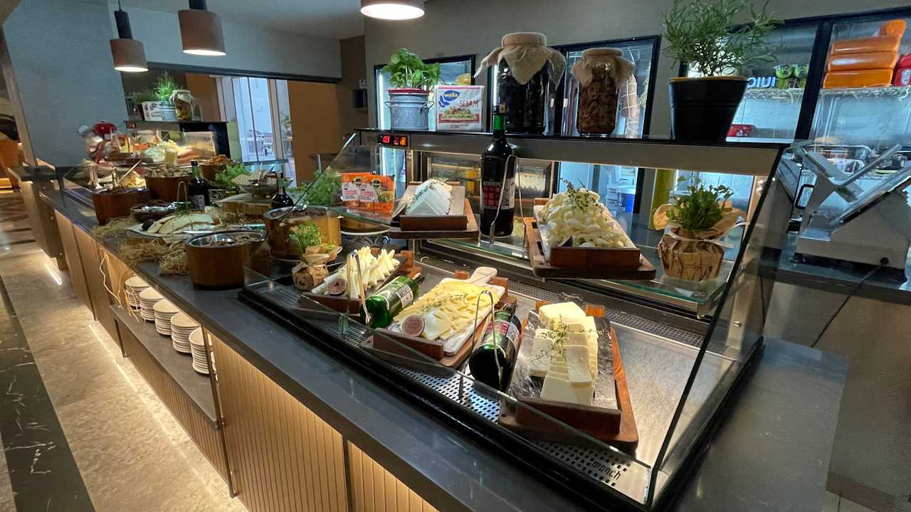 Gastro Kirman Belazur Resort & Spa