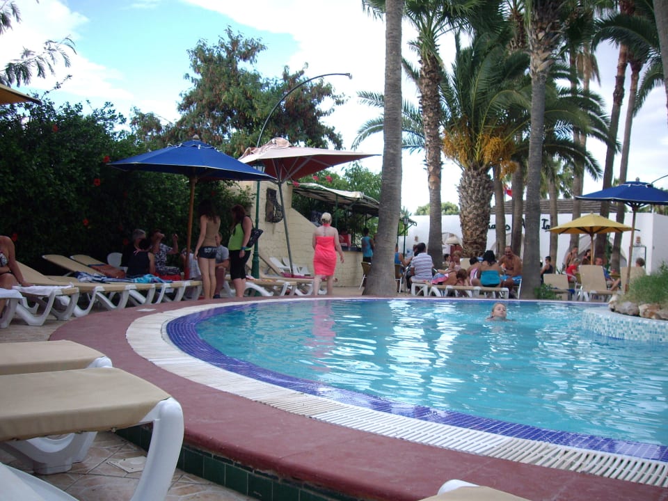 Nesrine Hotel Nesrine