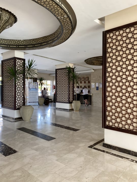 Lobby Royal Star Beach Resort