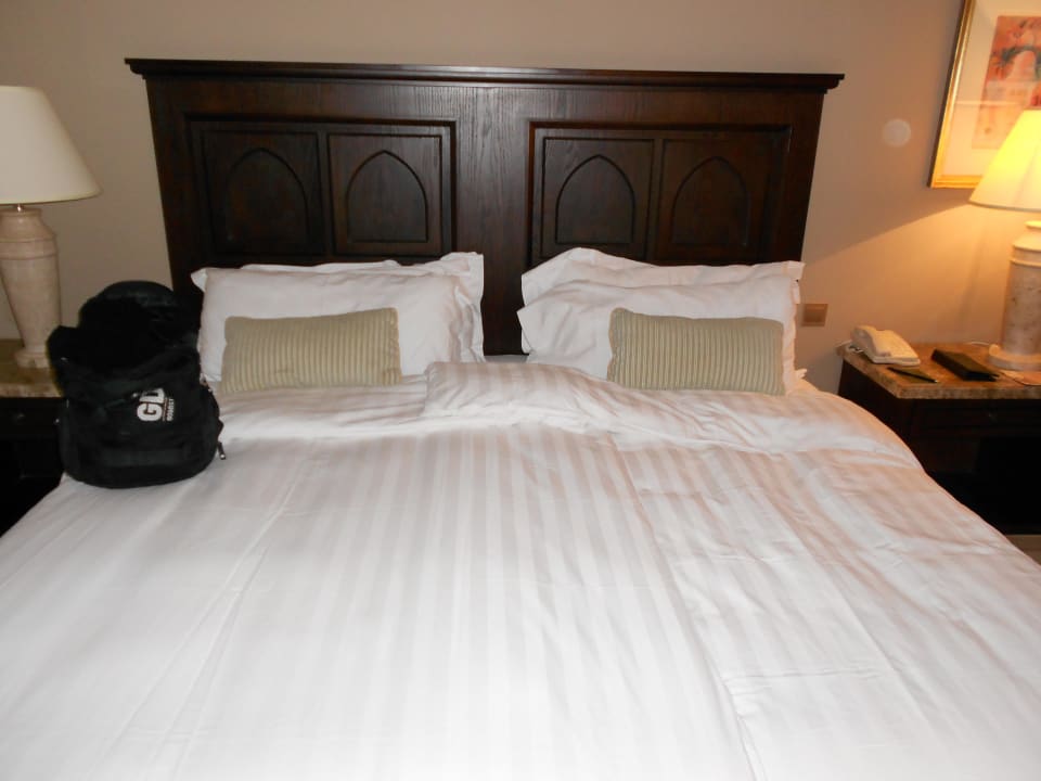 Bett Miramar Al Aqah Beach Resort