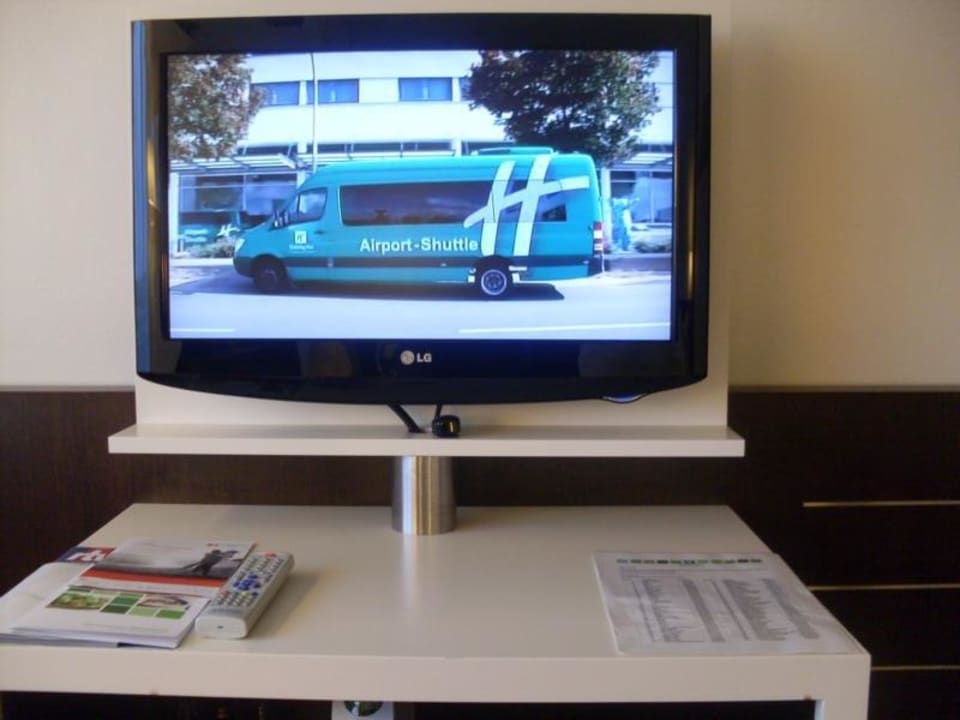 TV mit Hotelprogramm Holiday Inn Berlin Airport - Conference Centre