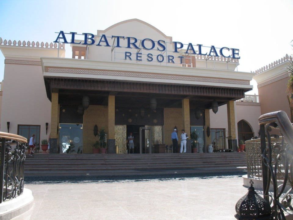 Eingang Pickalbatros Palace Resort