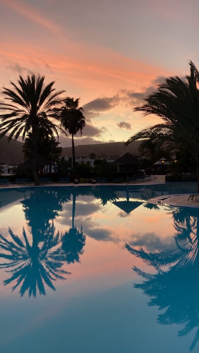 Pool ROBINSON ESQUINZO PLAYA