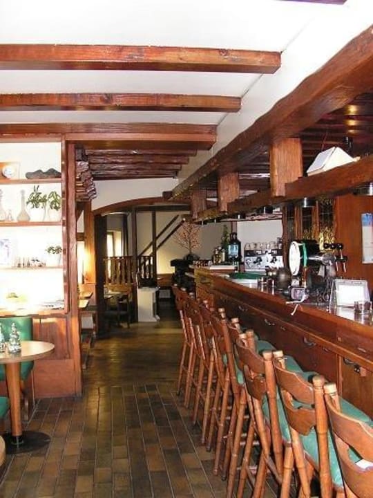 Unsere Bar Garni Hof van Holland