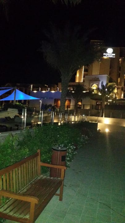 Pool DoubleTree by Hilton Resort & Spa Marjan Island