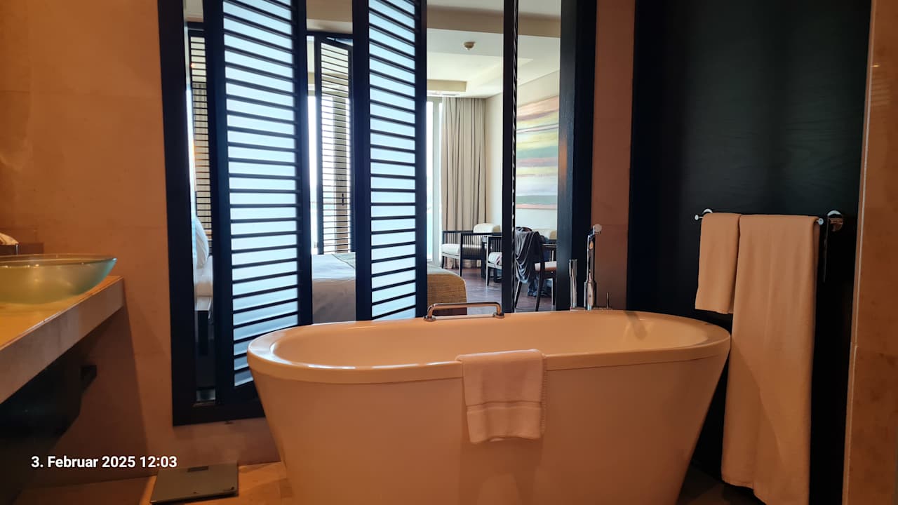 Zimmer Rixos The Palm Hotel & Suites