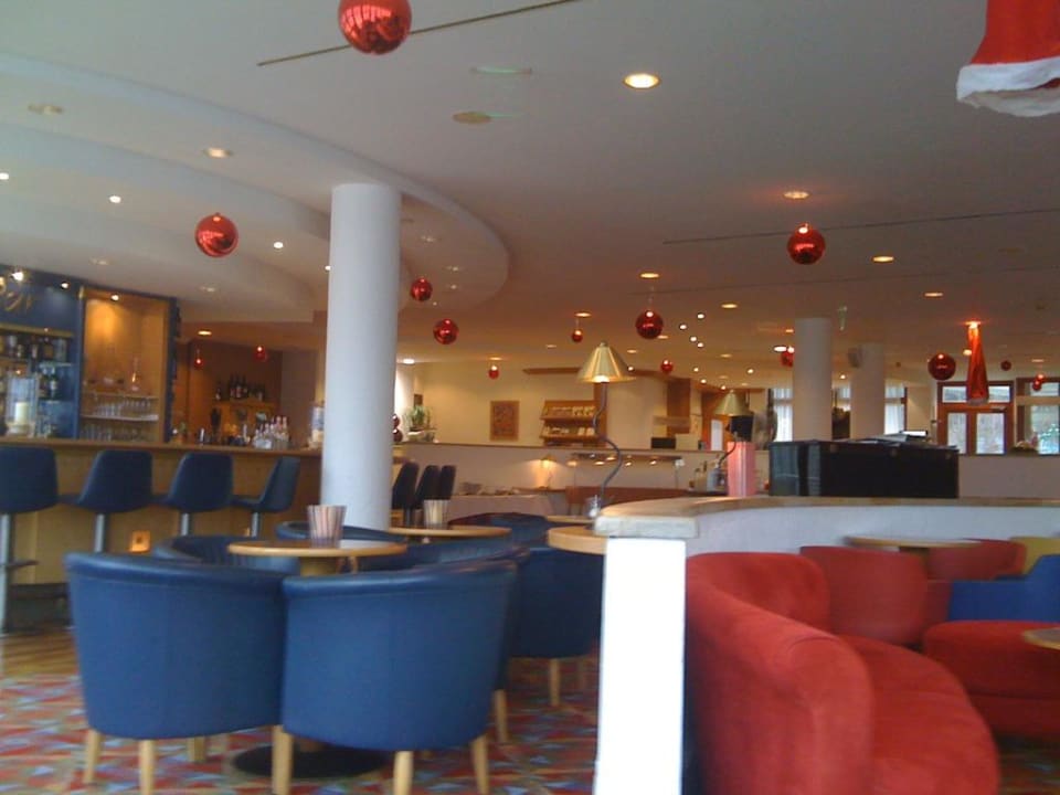 Gemütliche Bar in der Lobby Reiters Finest Family Hotel