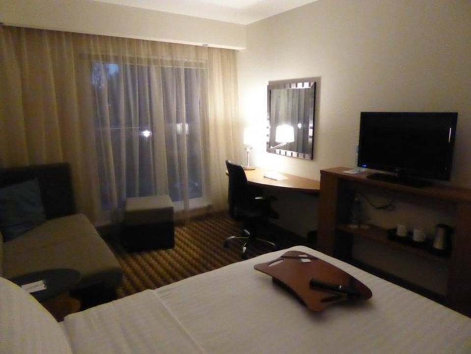 Inny widok na pokój  Hampton by Hilton Warsaw Airport