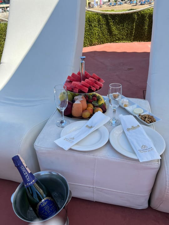 Gastro Granada Luxury Okurcalar