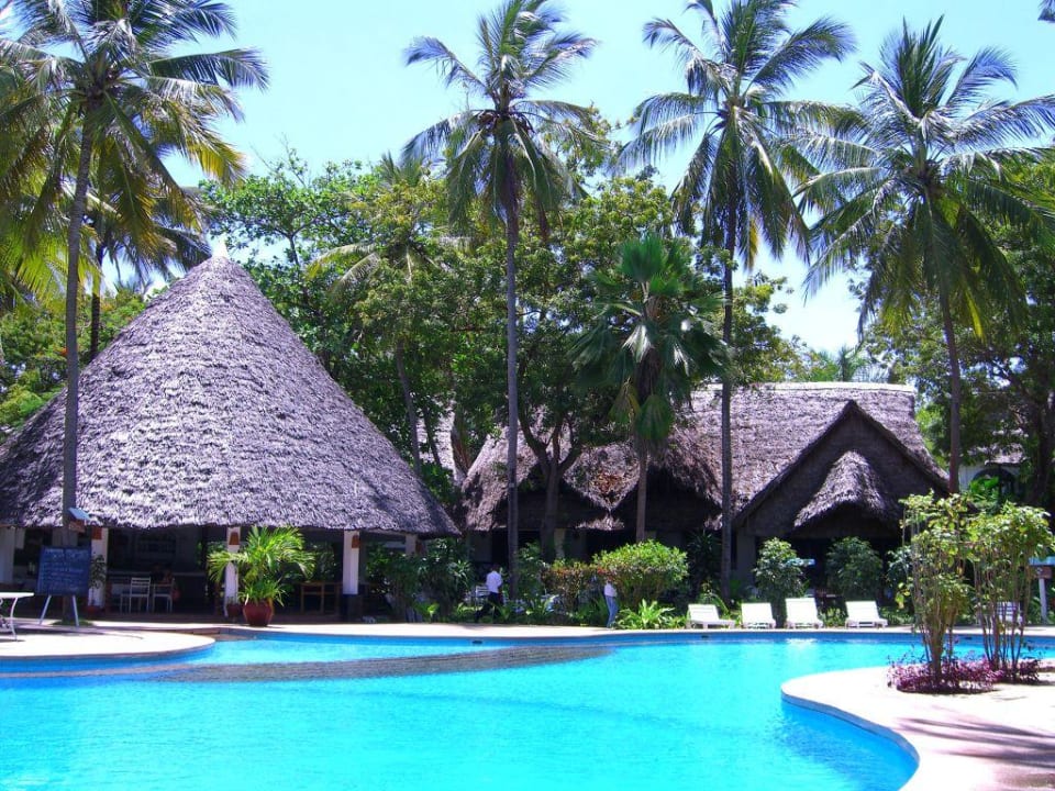 Pool Kilifi Bay Beach Resort