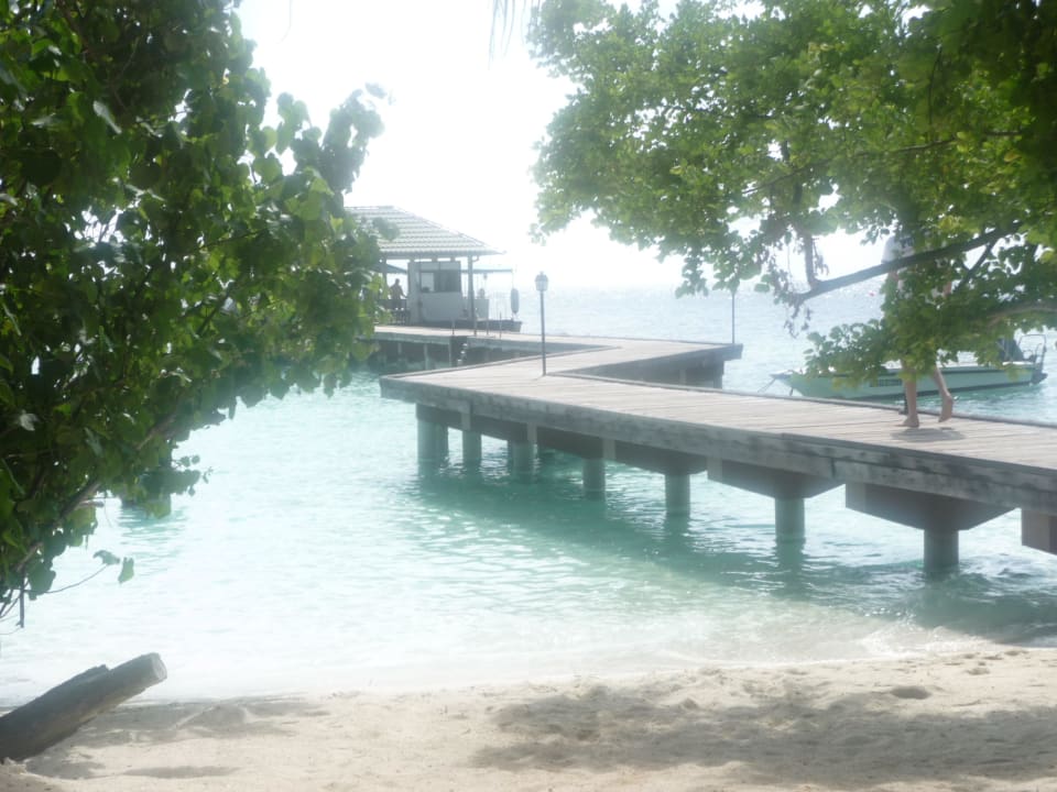 Weg zum Jetty-Steeg Embudu Village