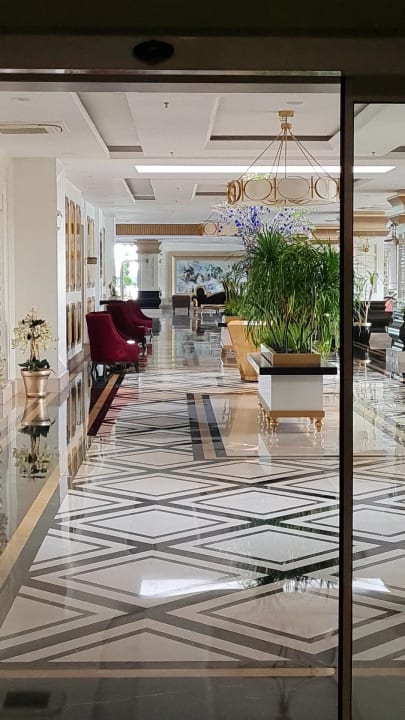 Lobby Mary Hotel Side