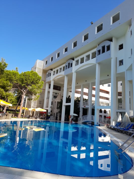 Pool Asteria Collection Side