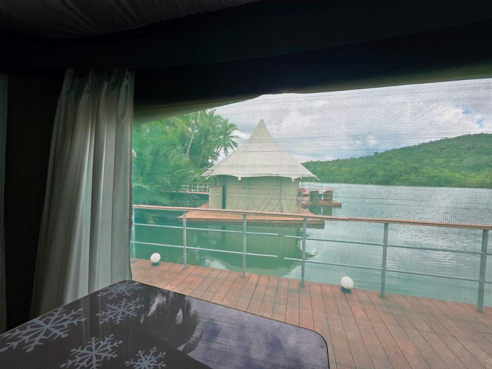 Zimmer Canvas and Orchids Retreat