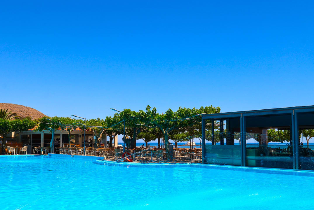 Pool Harmony Boutique Resort