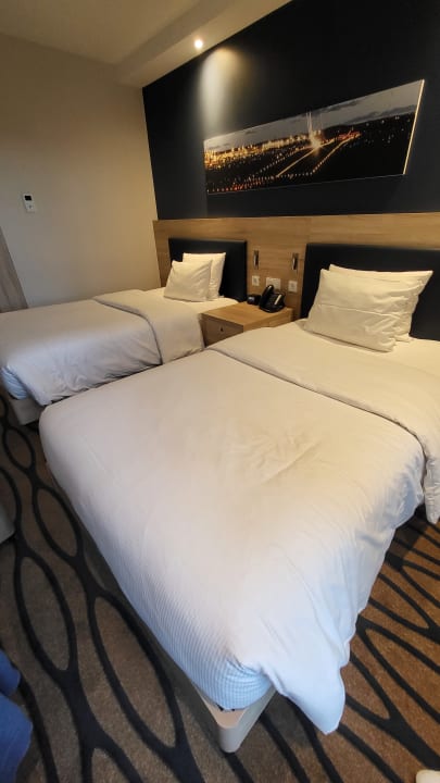 Zimmer Hampton By Hilton Frankfurt Airport