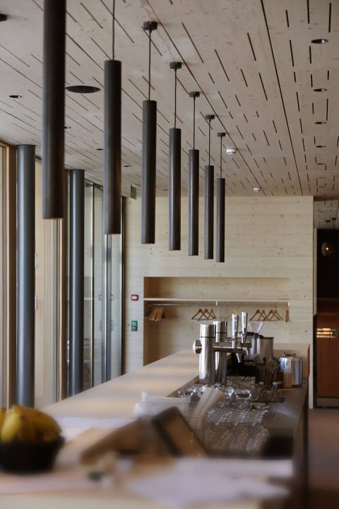 Bar Bever Lodge