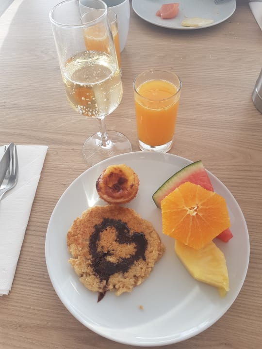 Gastro Jupiter Marina Hotel