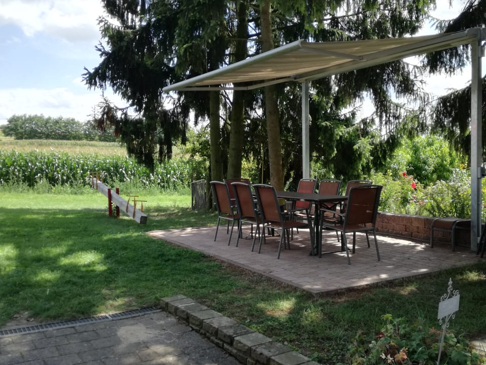 Gartenanlage Ferienwohnungen Eichenhof