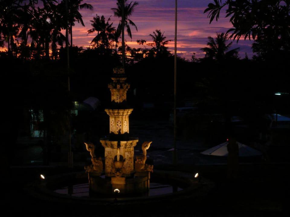 Sonnenuntergang... Nikko Bali Benoa Beach