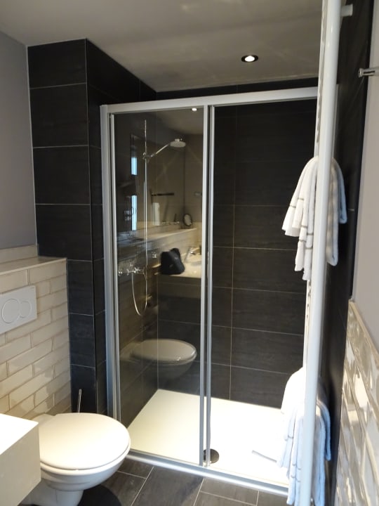 Zimmer Hotel Goldene Traube - by Neugart